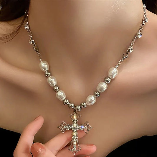 Fashion hip hop retro beaded necklace, ladies Christian cross clavicle chain, sweet punk pendant