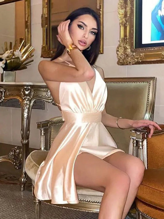 Sexy cetim sem costas envoltório mini vestido sem mangas elegante cintas de espaguete vestido curto